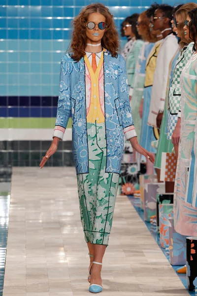 Look 31